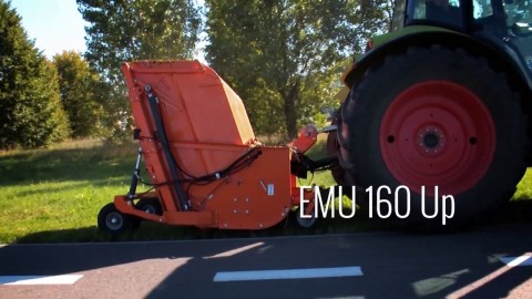 Kosiarka bijakowa SaMASZ - EMU 160 Up // Flair mower SaMASZ EMU 160 working with CLAAS tractor